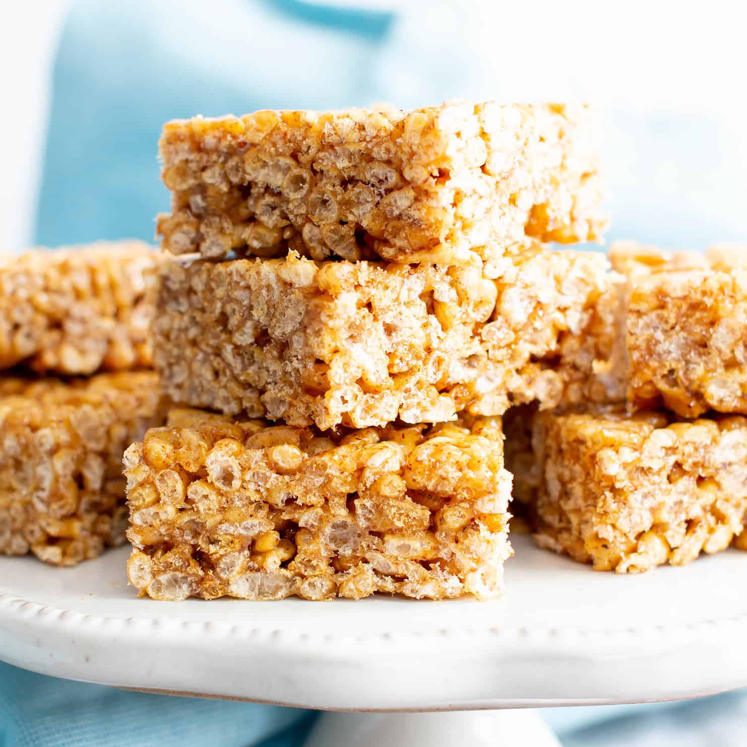 Marshmallow-Free Vegan Rice Crispy Treats: Ooey-Gooey & Refined Sugar-Free