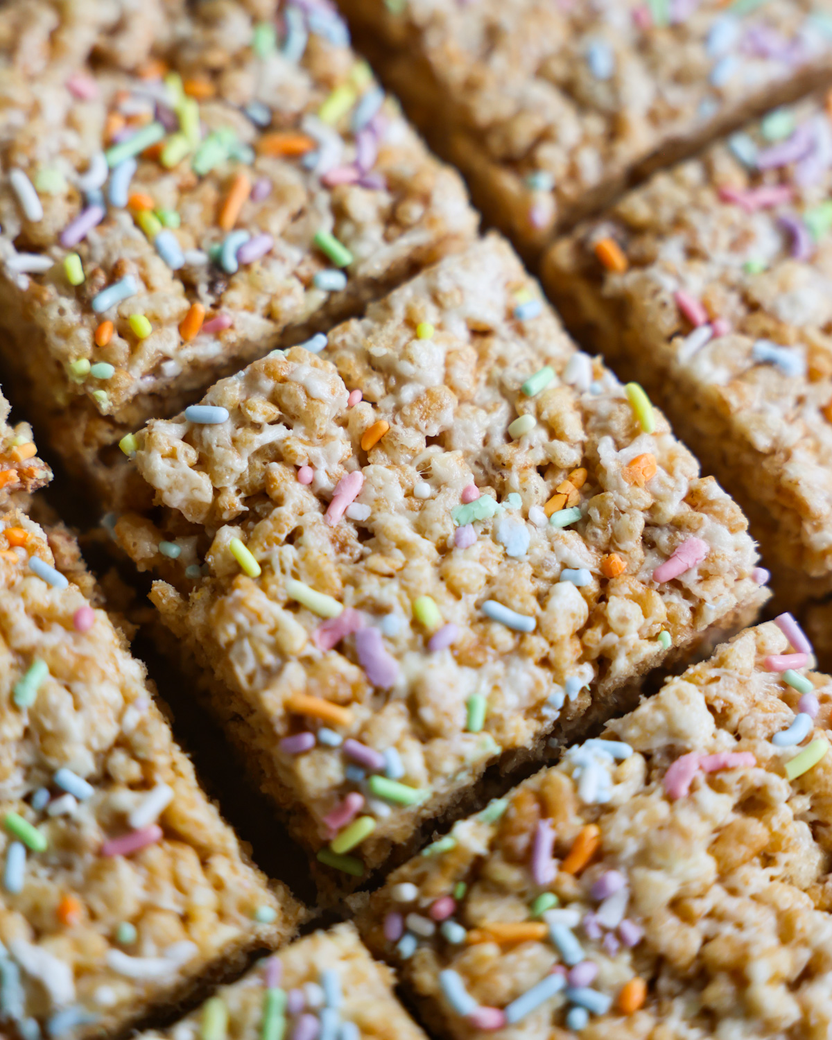 Quick Vegan Rice Crispy Treats: Just 3 Ingredients for a Crowd-Pleaser
